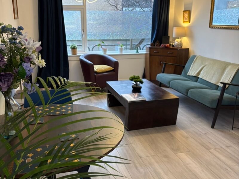 1-Bed Comfort + Clean Space & Free Parking photo 1