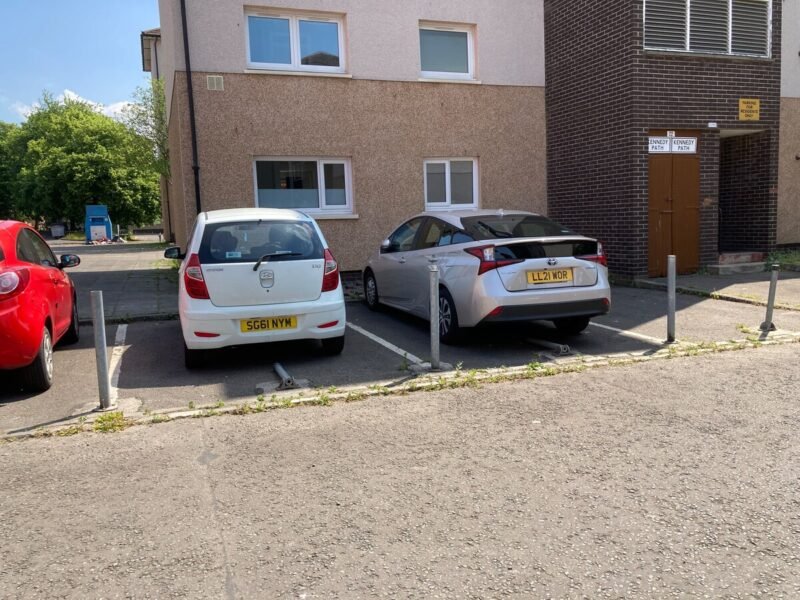1-Bed Comfort + Clean Space & Free Parking photo 2