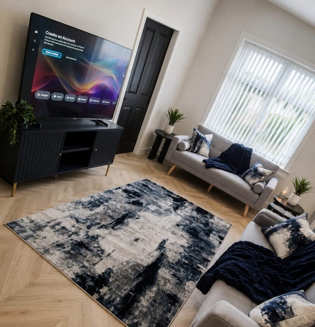 Stylish 3BR Flat · Near Ibrox · Parking · Sleeps 8 photo 1